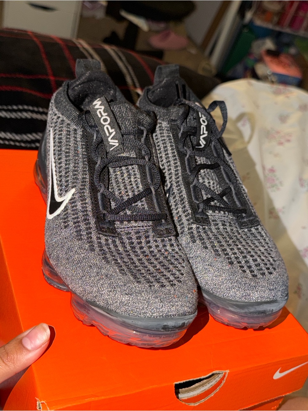 Nike VaporMax Flyknit Running Shoes - Gray/Black